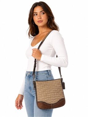 Y2K Coach Signature Shoulder Bag Brown Tan Jacquard Leather Trim Hobo Purse CC